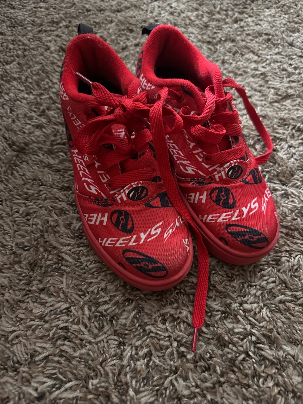 Heelys Kids' Red Logo Lace-Up Skate Shoes